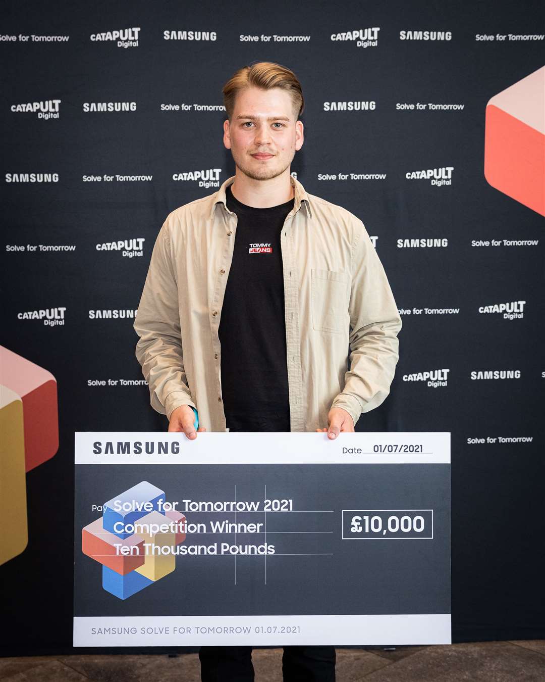 Samsung contest winner Alex Conway