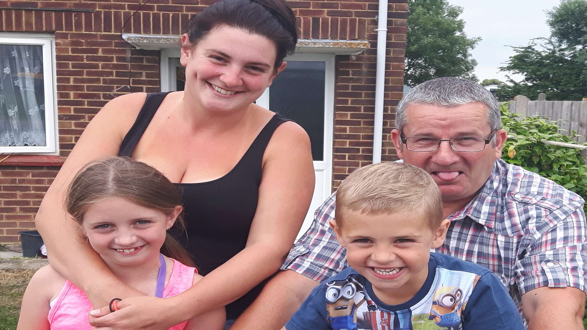 Daniel Satchell-Hicks with hero Malcolm Dalton, sister Courtney and mum Gemma King