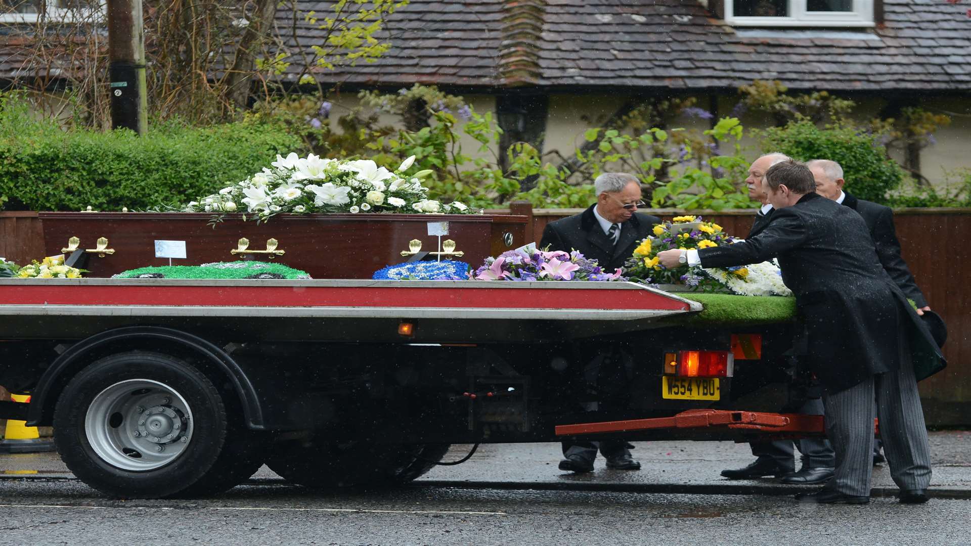 Funeral of Roy Blackman St Michael's Church, Smarden