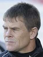 Gillingham manager Andy Hessenthaler