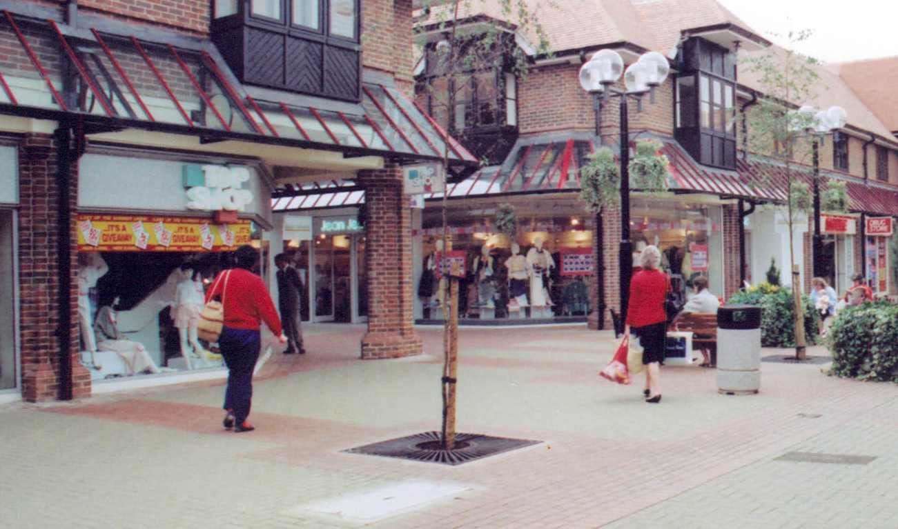 Topshop pictured (on the left) in Ashford’s Park Mall in 1987. Picture: Steve Salter