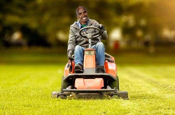 Mow Farah preparing for Garden Olympics