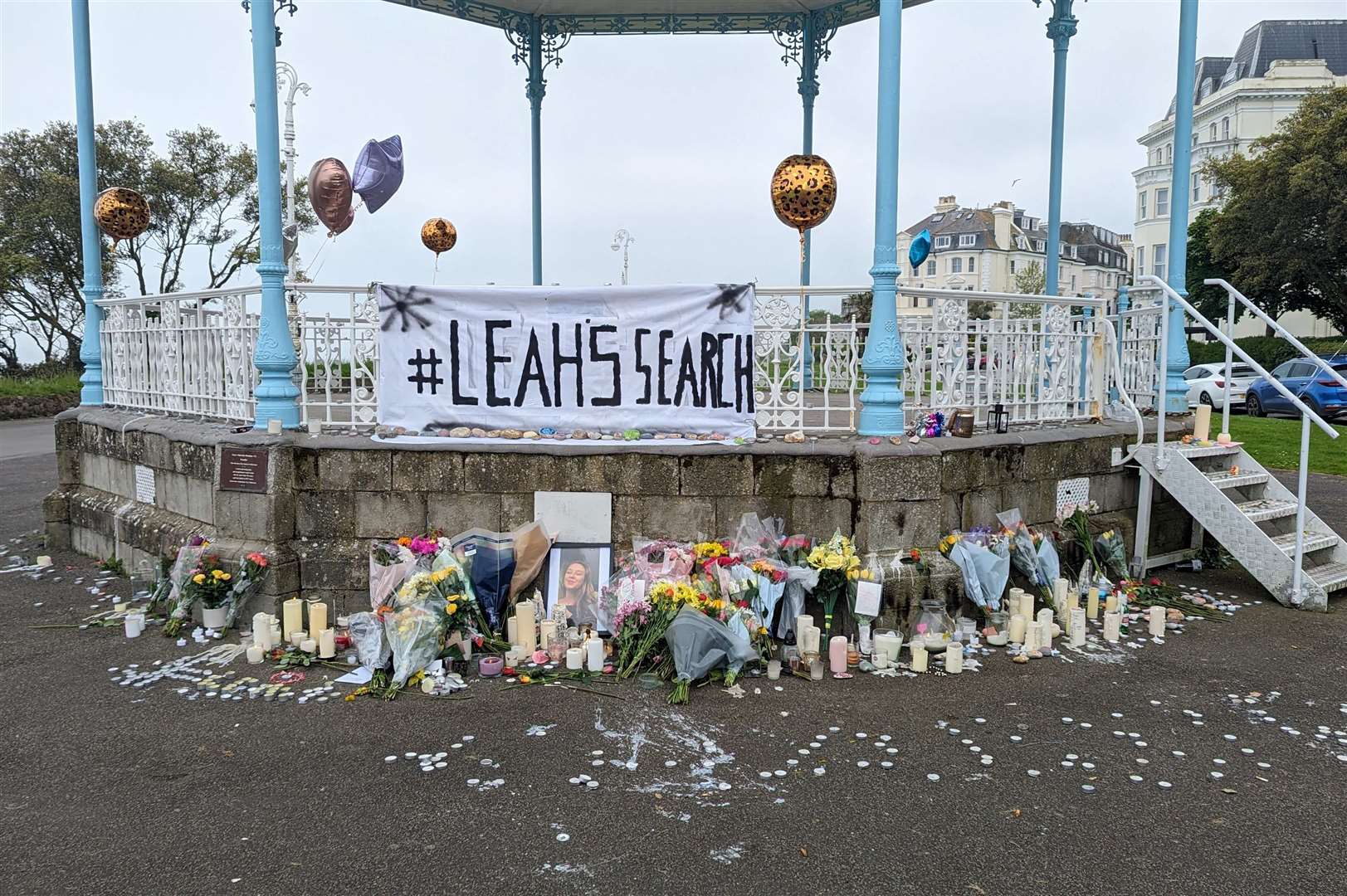 Tributes left to Leah Daley at The Leas bandstand in Folkestone have gone missing