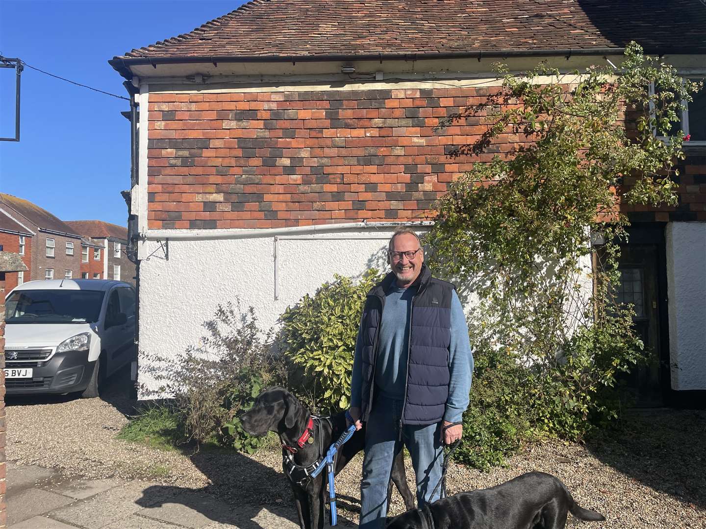 Andrew Dixon is taking over the former William Caxton pub in Tenterden with his wife Seonaid MacDonald