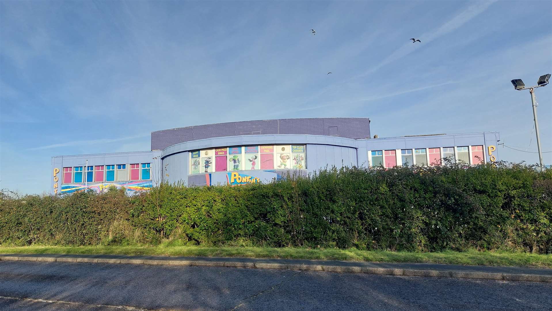 There are no signs of Pontins in Camber Sands reopening