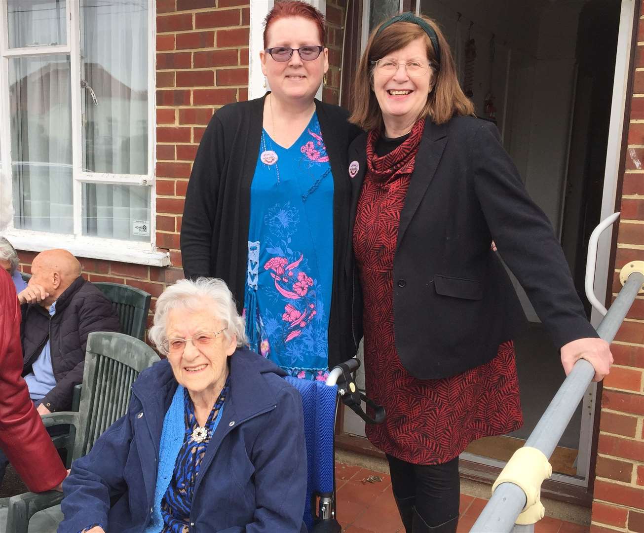 Yvonne Burgess (bottom) with friends Lynne Leung (left) and Helen Savory (right)