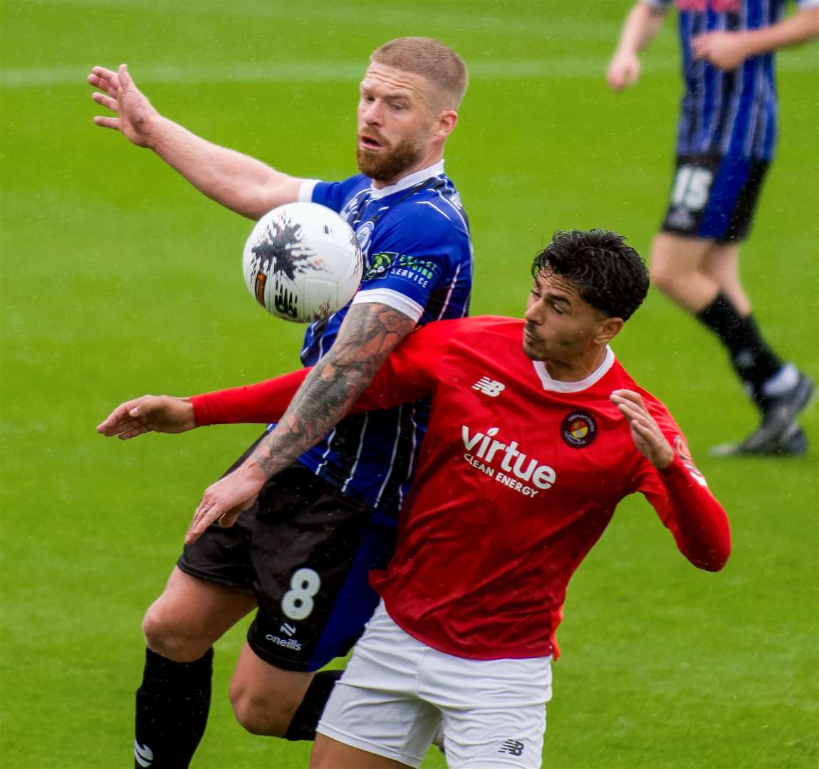 Toby Edser gets stuck in during Ebbsfleet’s opening-day win over Rochdale. Picture: Ed Miller/EUFC