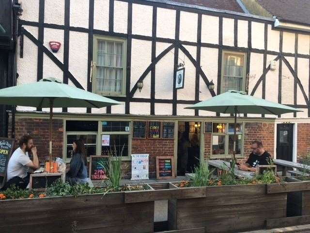 I don’t think the tables and umbrellas were in place last time I passed The Thomas Tallis or I would have noticed it previously