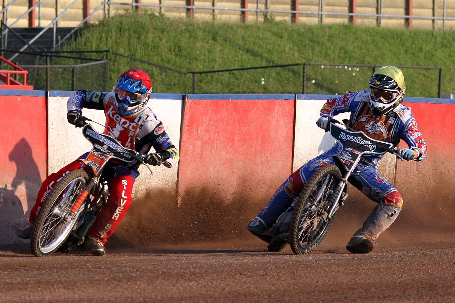 Steve Boxall (left) in action on Monday night. Picture: Essex Sports Agency