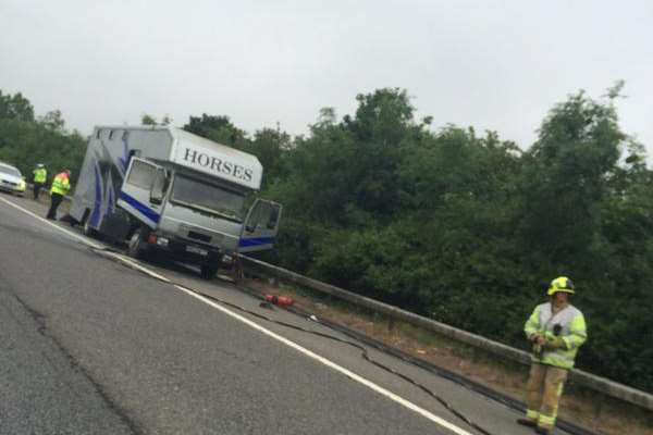 The lorry on the M20. Picture: Dora Szekfi