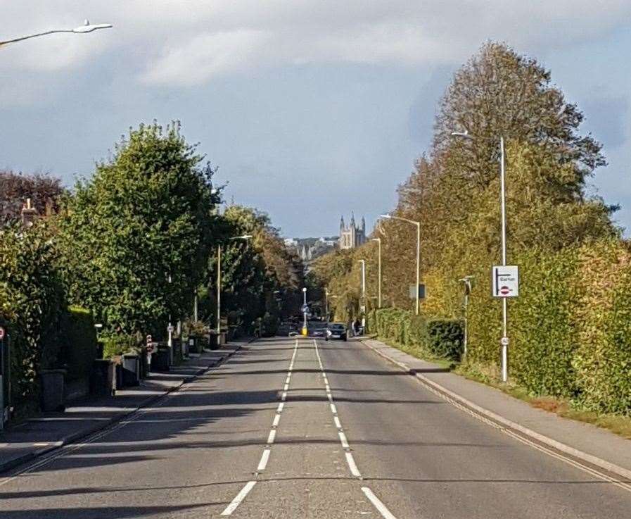 A view of Canterbury Cathedral, along New Dover Road