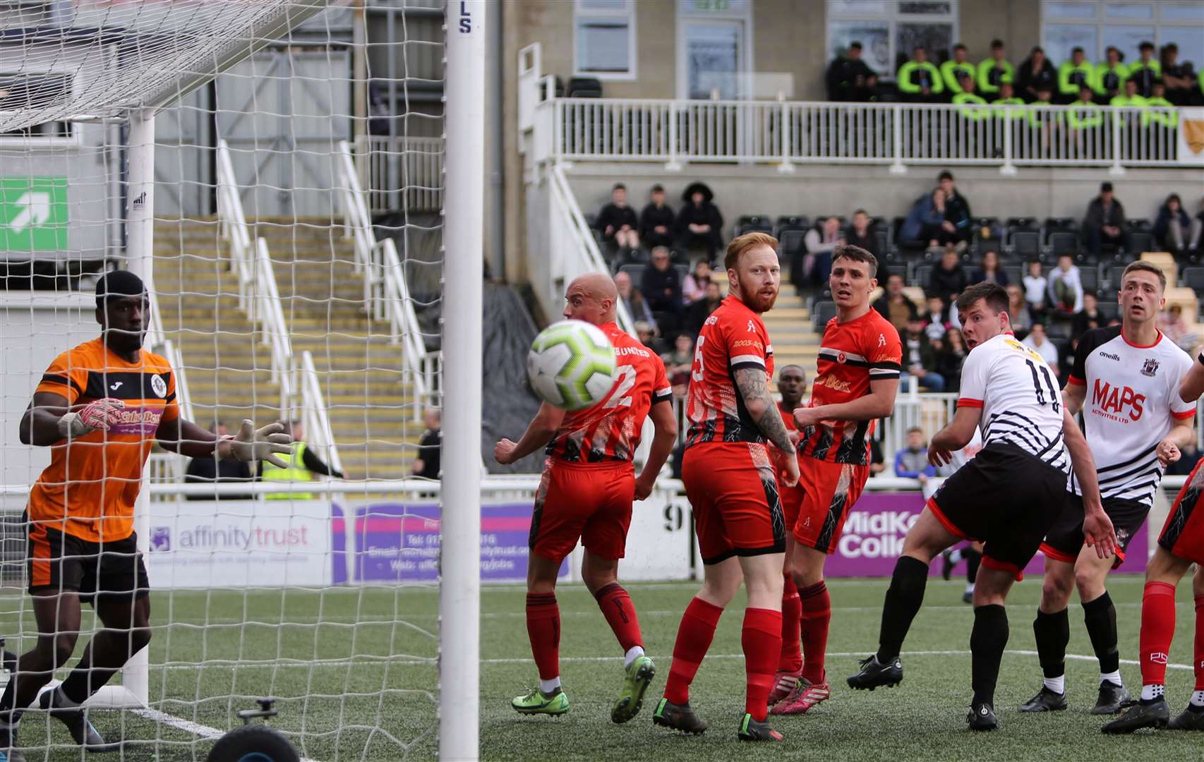 Deal frontman Riley Alford heads just wide. Picture: Paul Willmott