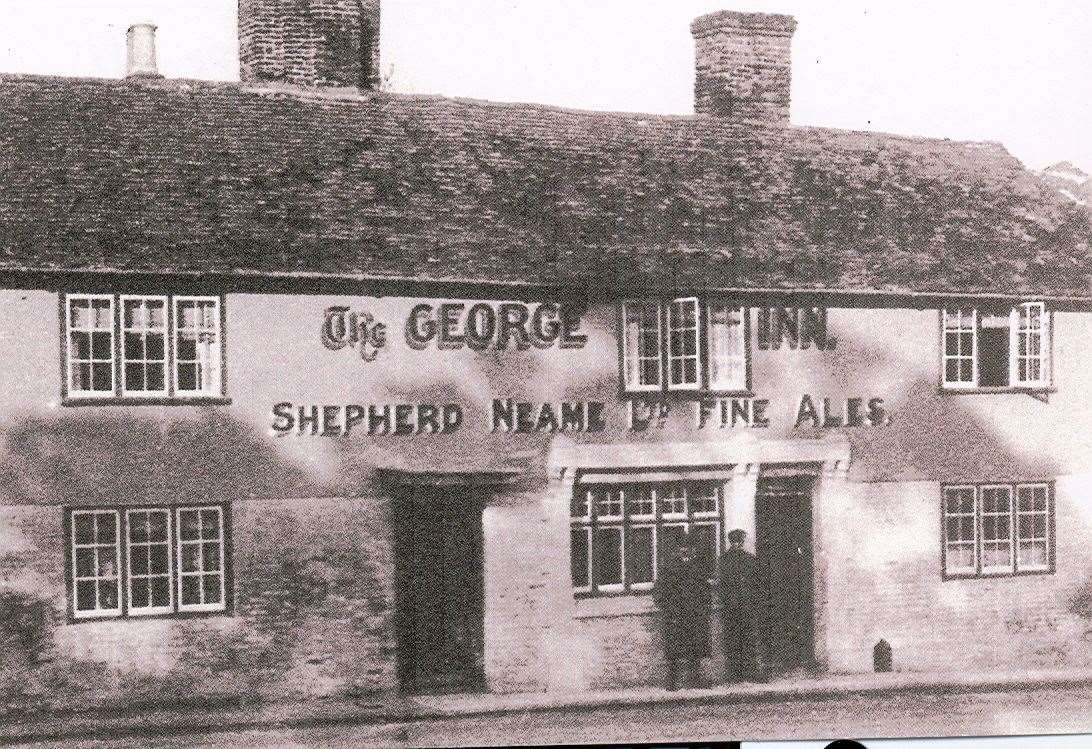 The George Inn, Newnham in an undated photograph. Picture: Arthur Percival