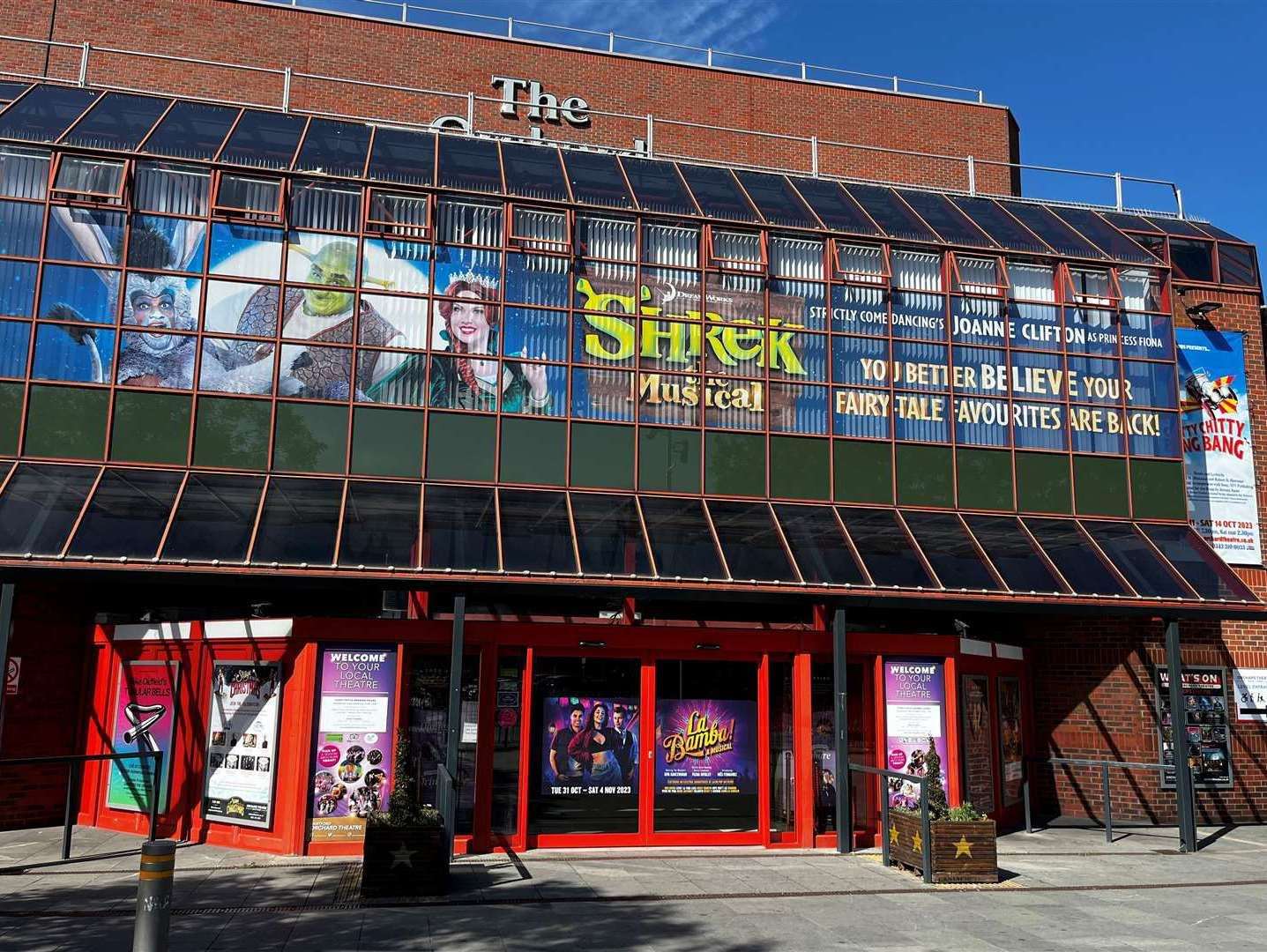 The Orchard Theatre, in Home Gardens, Dartford has been forced to close after RAAC was discovered in its ceiling