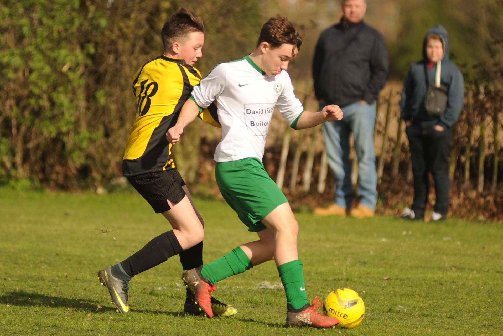 Eagles shield the ball from Rainham Eagles in Under-14 Division 2 Picture: Steve Crispe