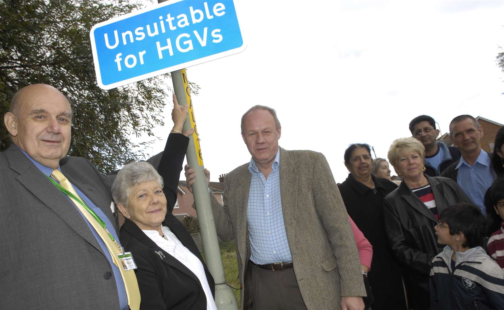 Margaret Pryke with Cllr David Smith, MP Damian Green and loacal residents