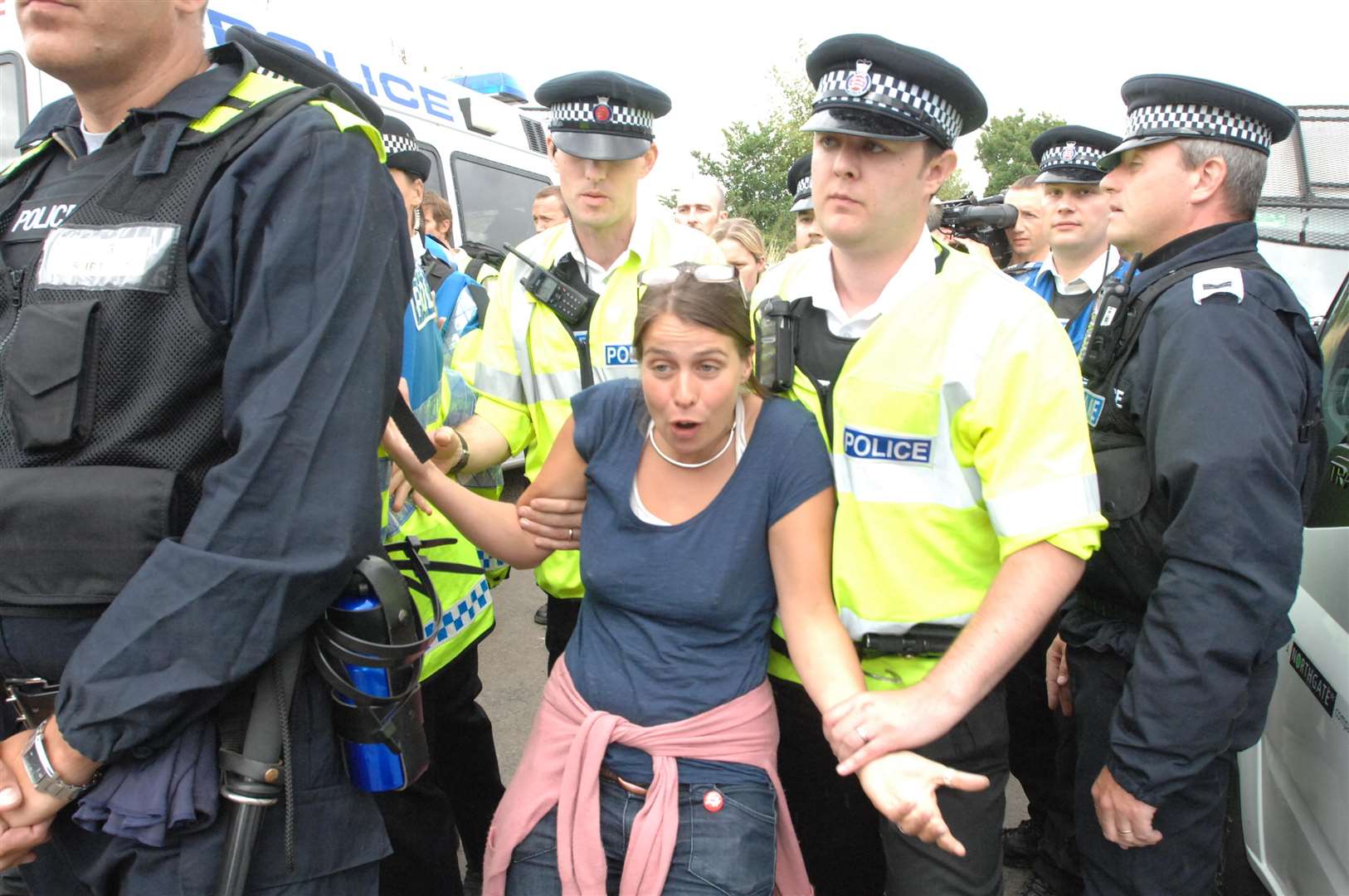 Bail breakers try to enter the camp on Monday afternoon. A protester is arrested by the police. Picture: Barry Crayford (3346562)