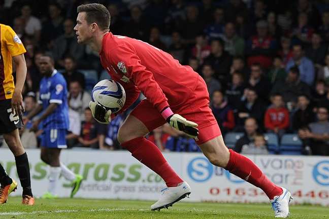 Gills keeper Stuart Nelson. Picture: Barry Goodwin