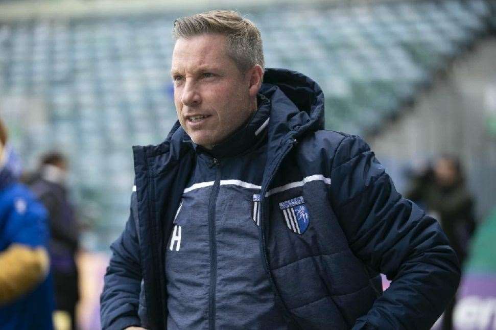 Gillingham manager Neil Harris