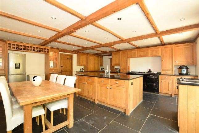 The kitchen. Picture: Zoopla / Wards