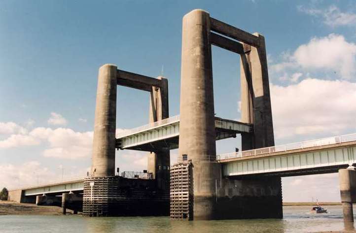 Kingsferry Bridge pictured in 1995