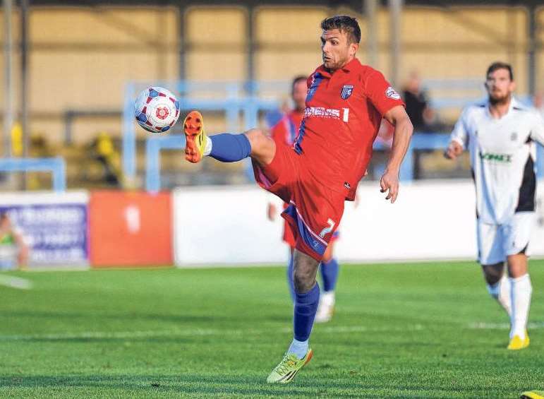 Former Port Vale skipper Doug Loft in action for Gills Picture: Tony Flashman