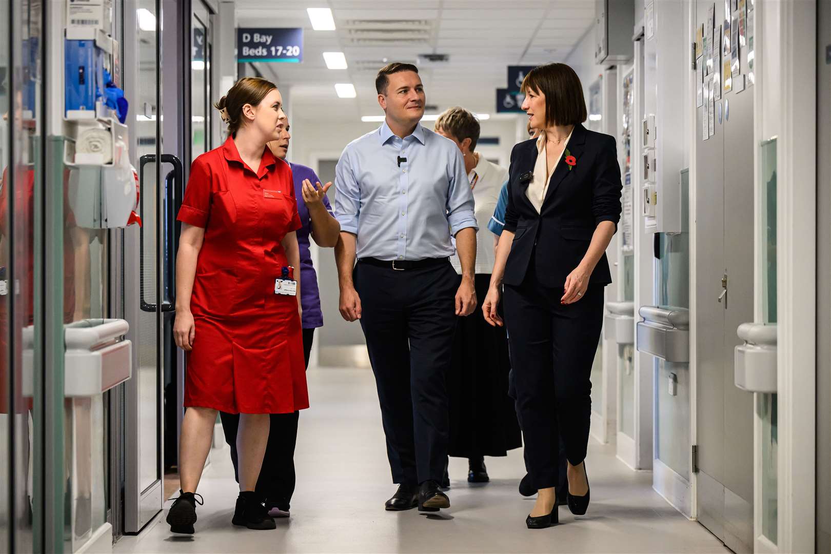 Chancellor of the Exchequer Rachel Reeves and Health Secretary Wes Streeting speaking to staff during a visit to St George’s Hospital, Tooting, last week (Leon Neal/PA)