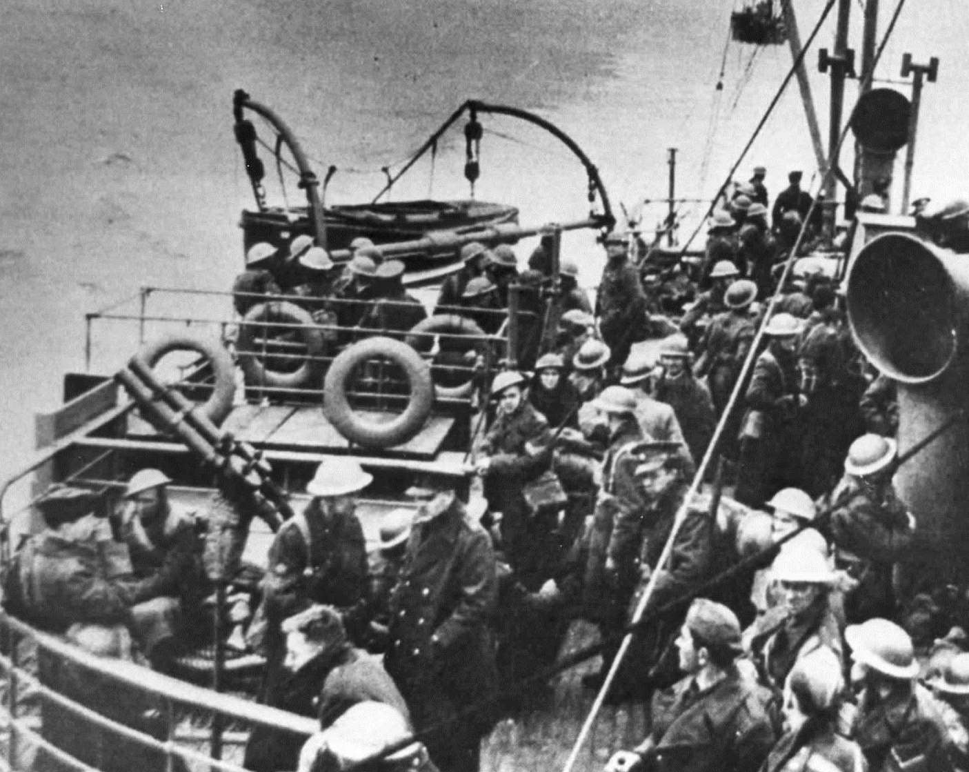 The Medway Queen packed with British troops returning from Dunkirk