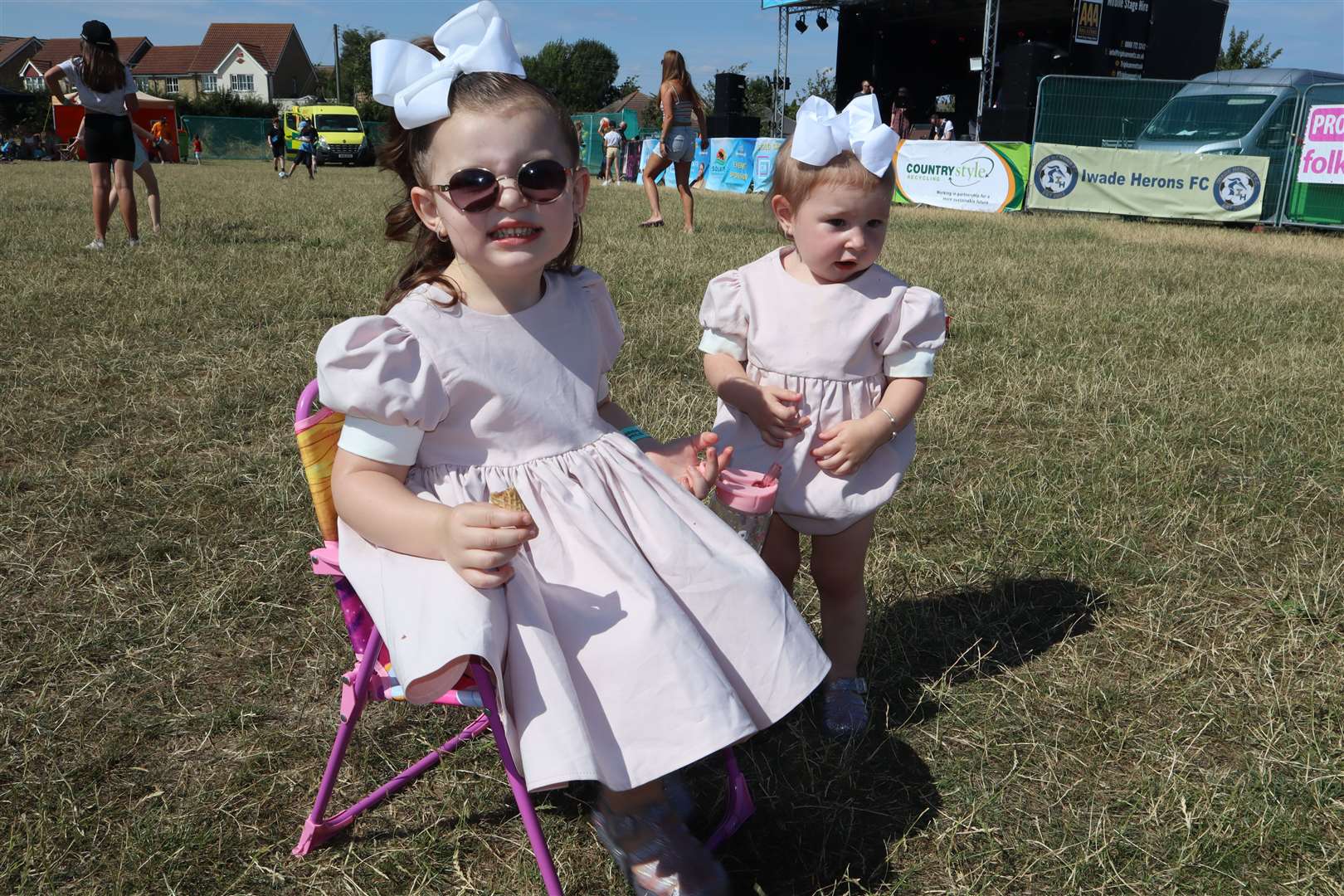 Sitting pretty: Nellie Maberley, three, and her sister Evie from Senora Fields at Iwade Rock