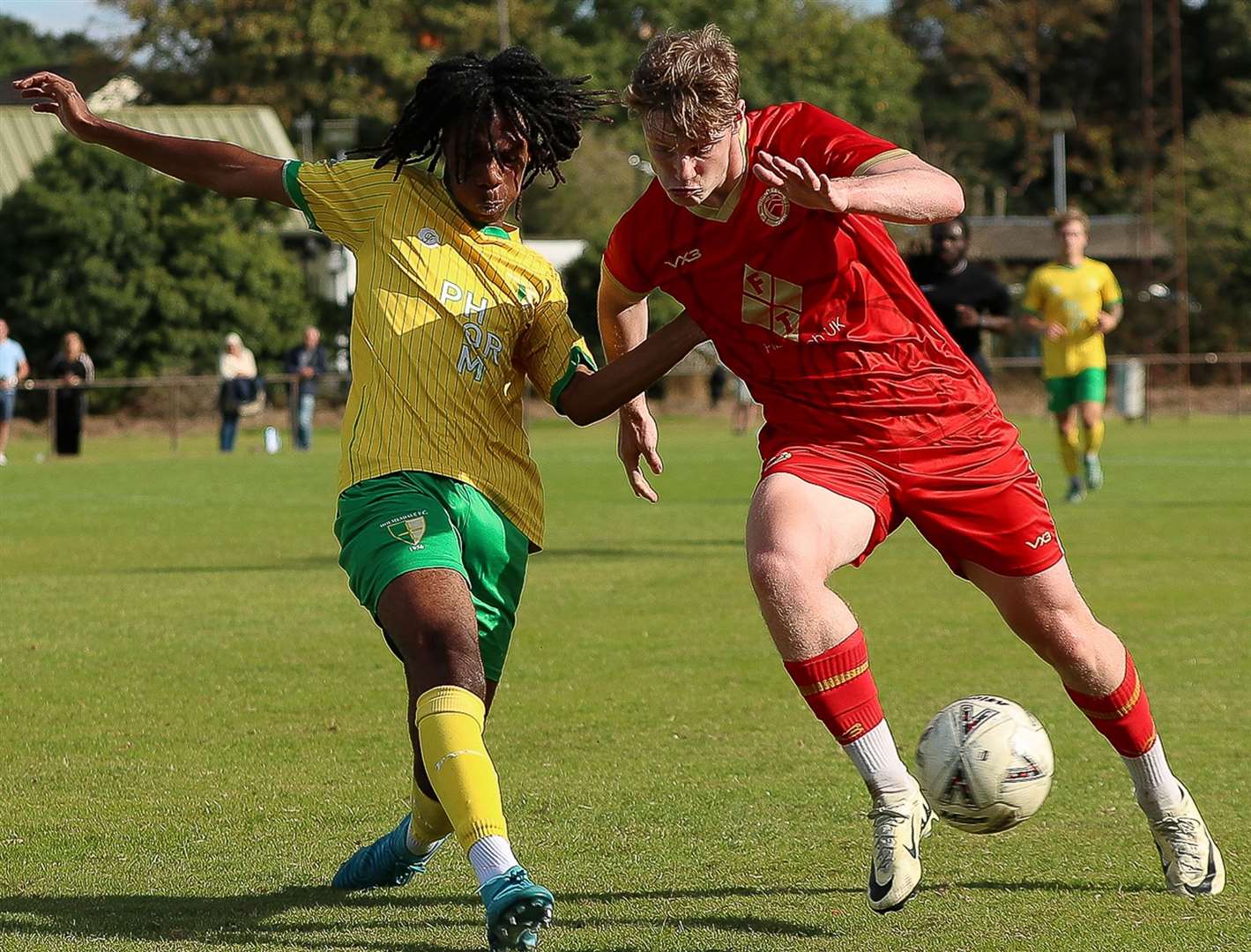 Fin Dent in action on his Whitstable debut last Saturday at Holmesdale during a 2-2 draw. Picture: Les Biggs