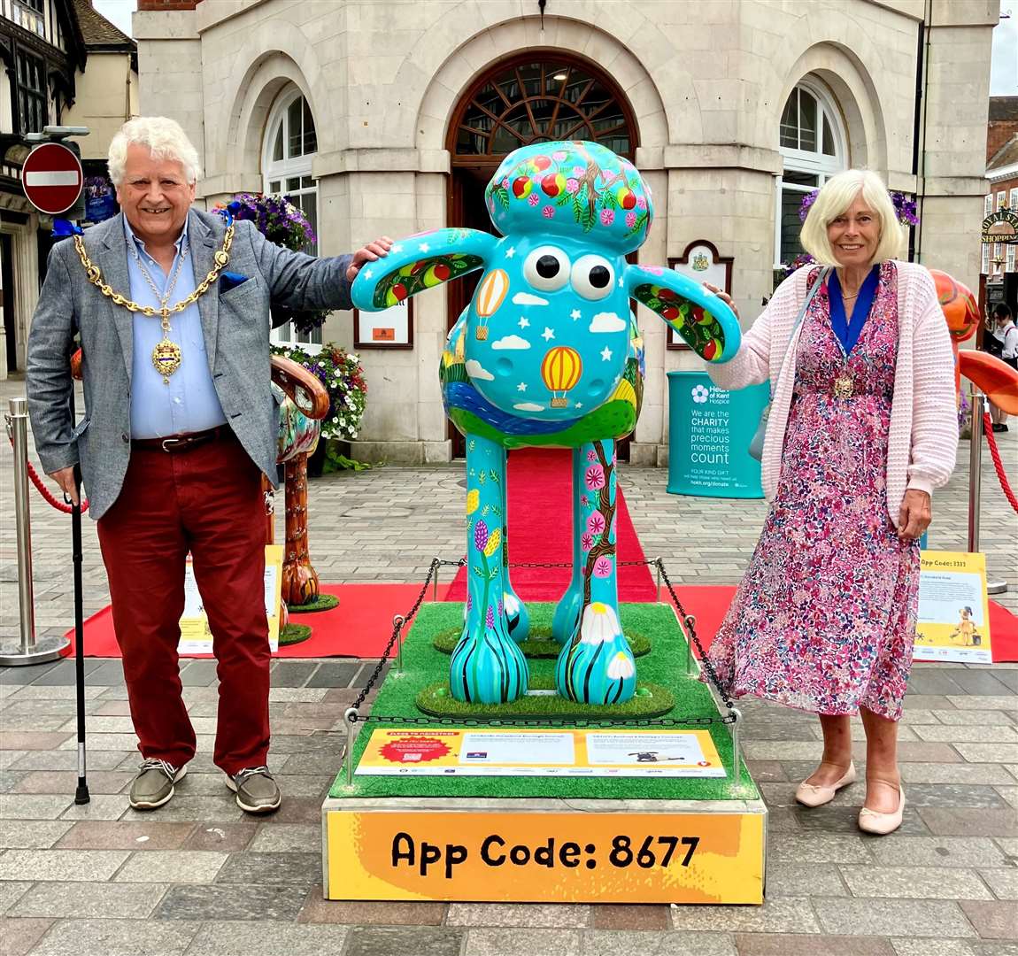 The Mayor of Maidstone, Cllr John Perry and Mayoress Jan Perry officially launched the trail last month