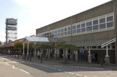 William Harvey Hospital, Ashford