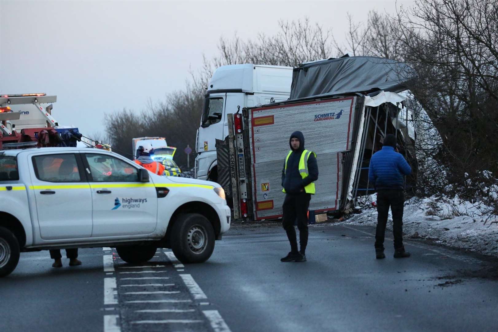 Drivers are warned to expect delays. Picture: Uknip