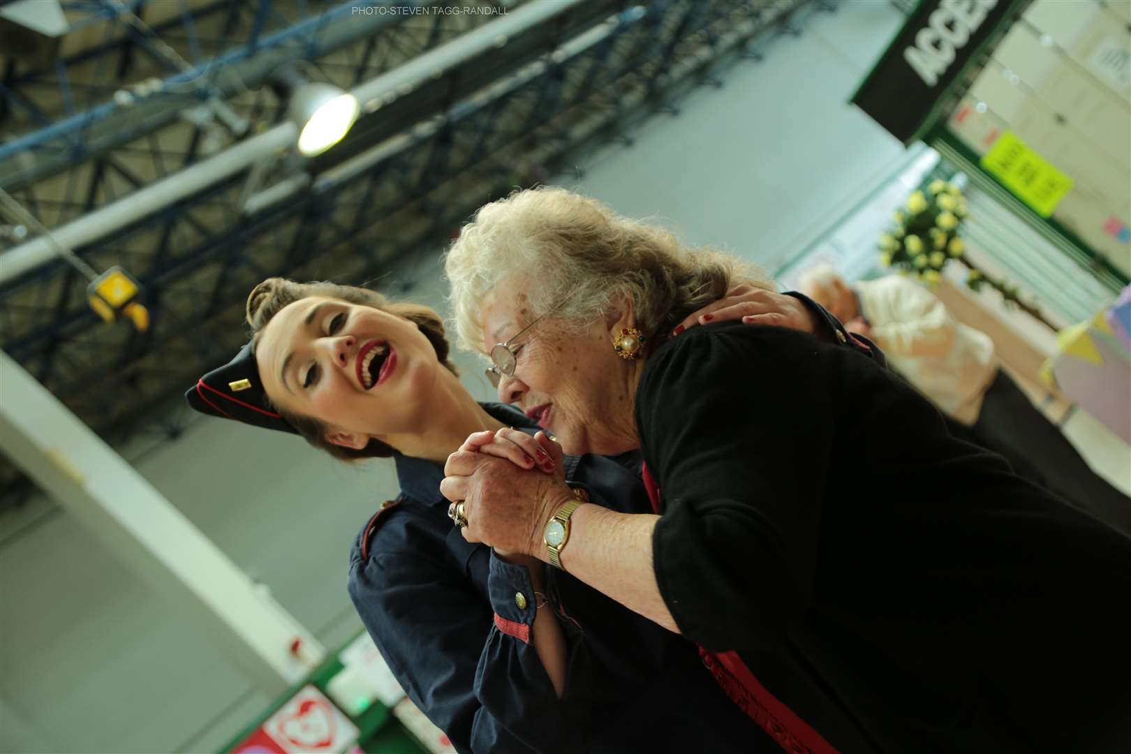 Dolores DeMoochy dancing with Patsy Tidy