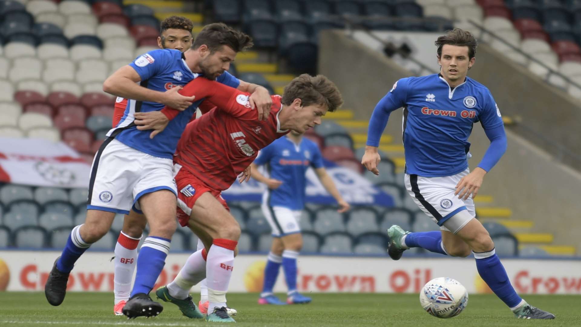 Billy Bingham holds the ball up Picture: Barry Goodwin