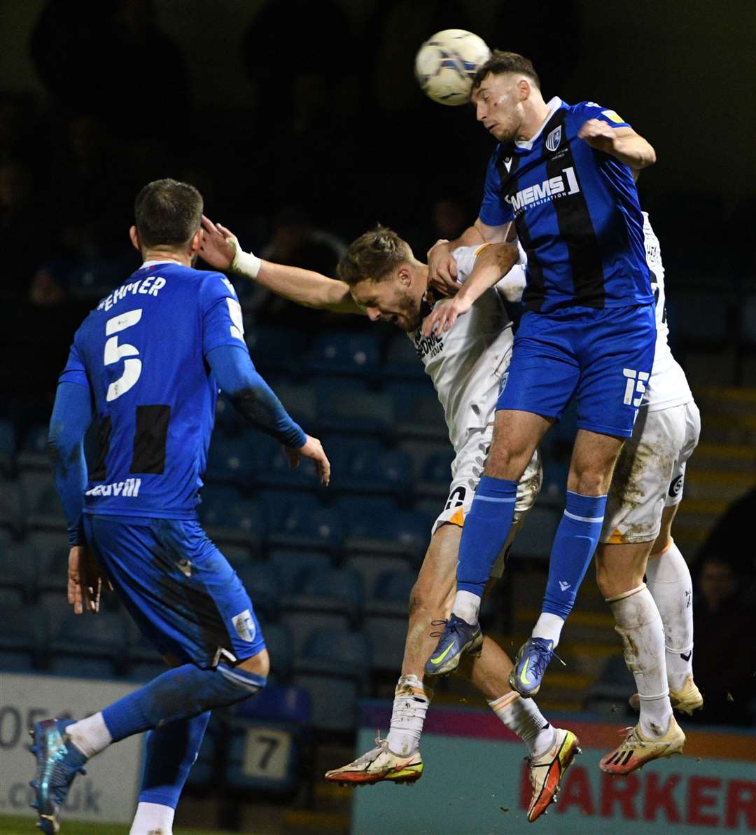 Conor Masterson gets up for the header. Picture: Barry Goodwin