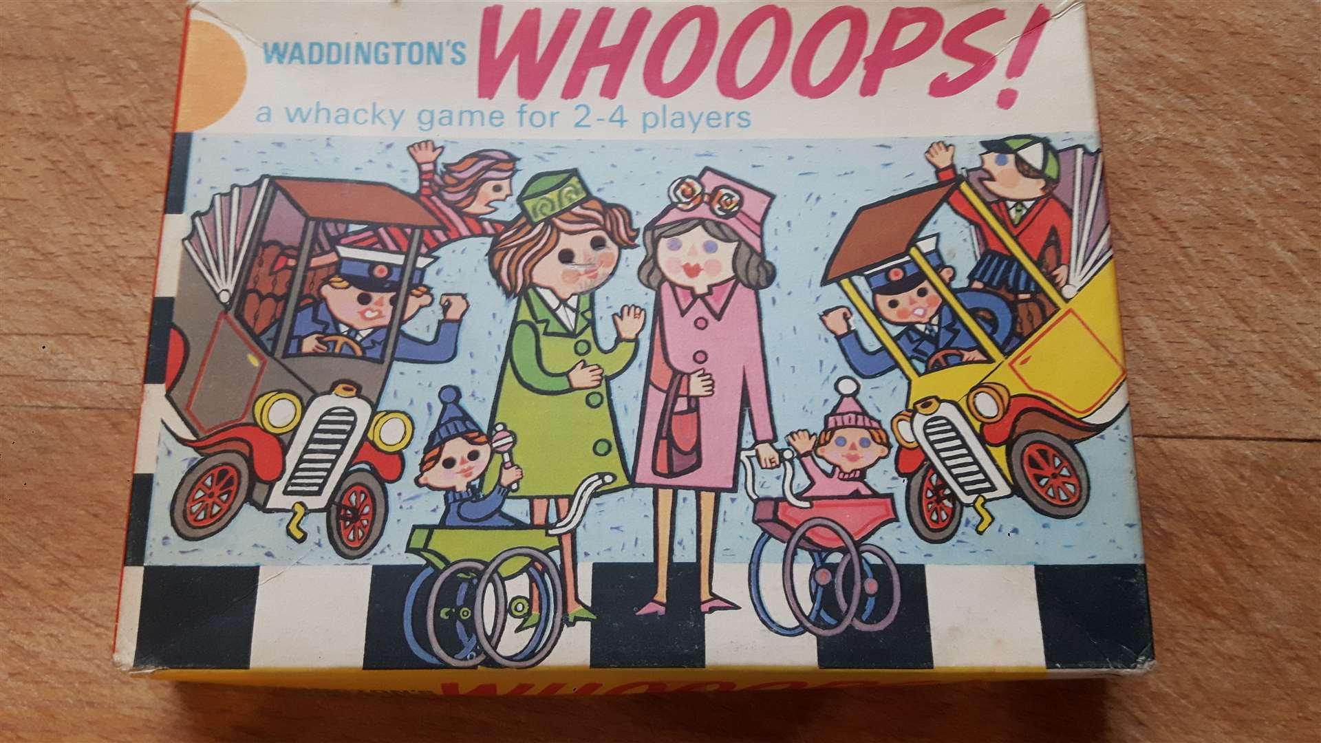 Whooops! A crazy Waddingtons board game