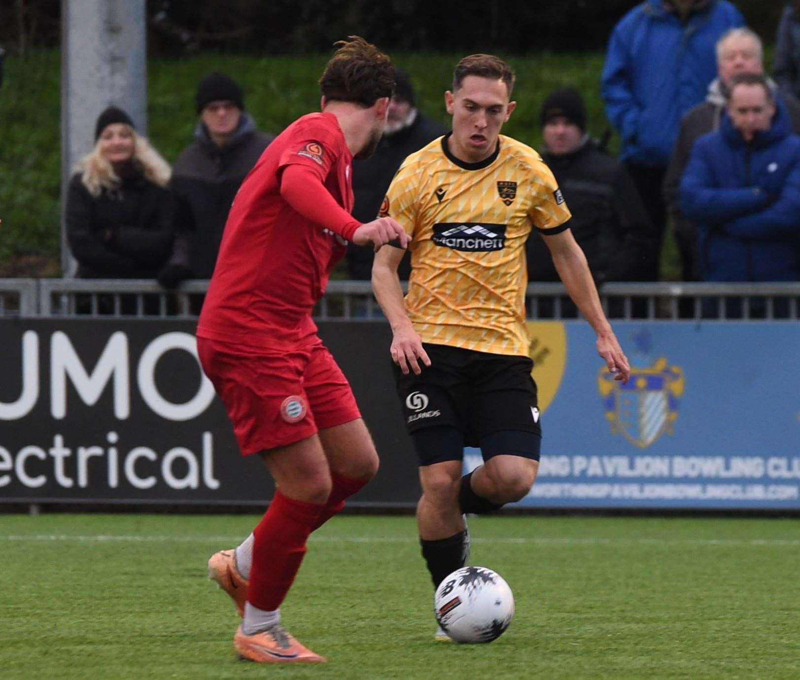 Worthing 5-1 Maidstone. Matt Rush takes on his man. Picture: Steve Terrell