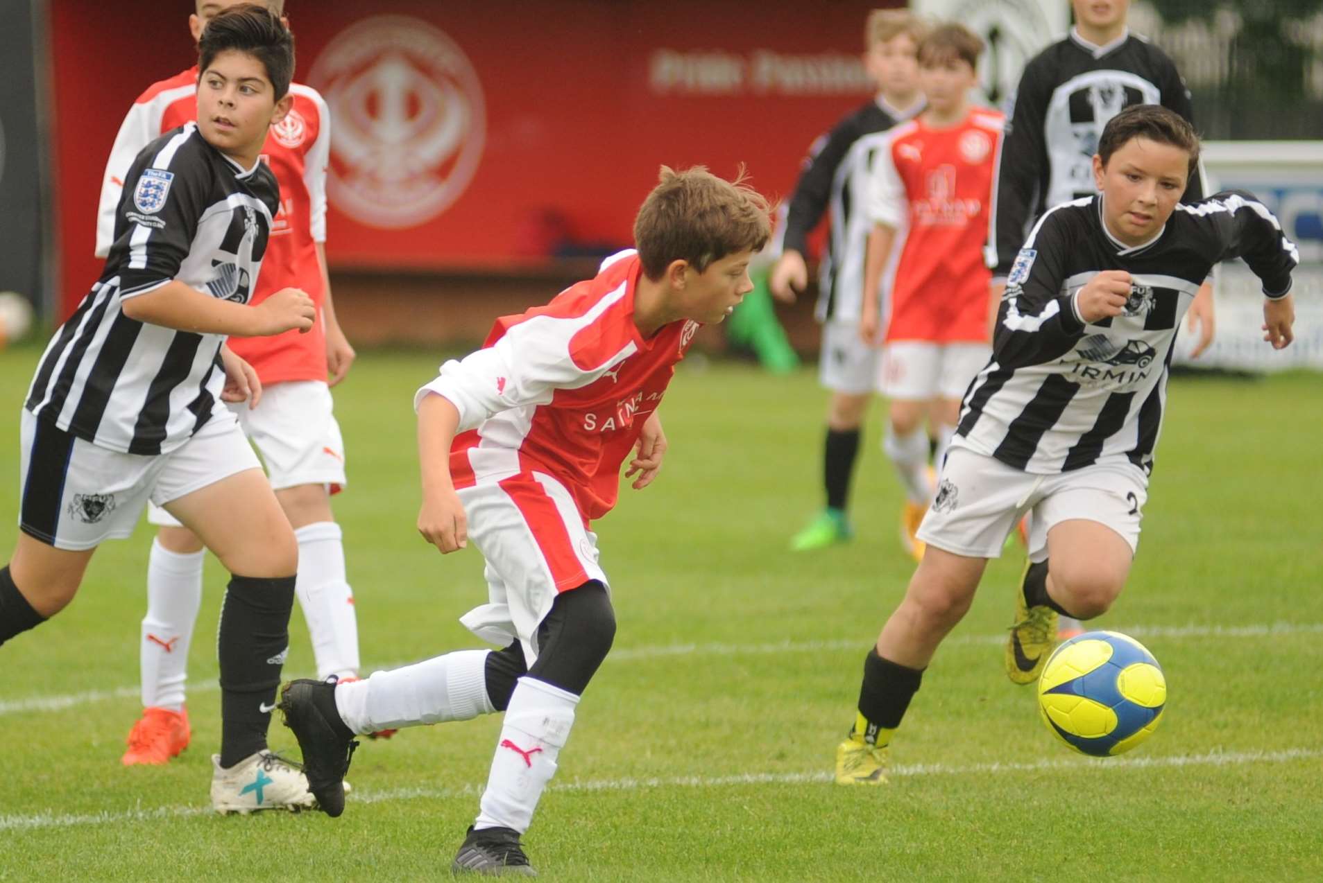 Punjab United and Milton & Fulston clash in Under-13 Division 1 Picture: Steve Crispe