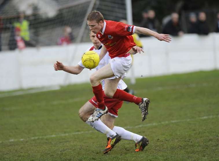 Scott Heard (in red) Picture: Tony Flashman