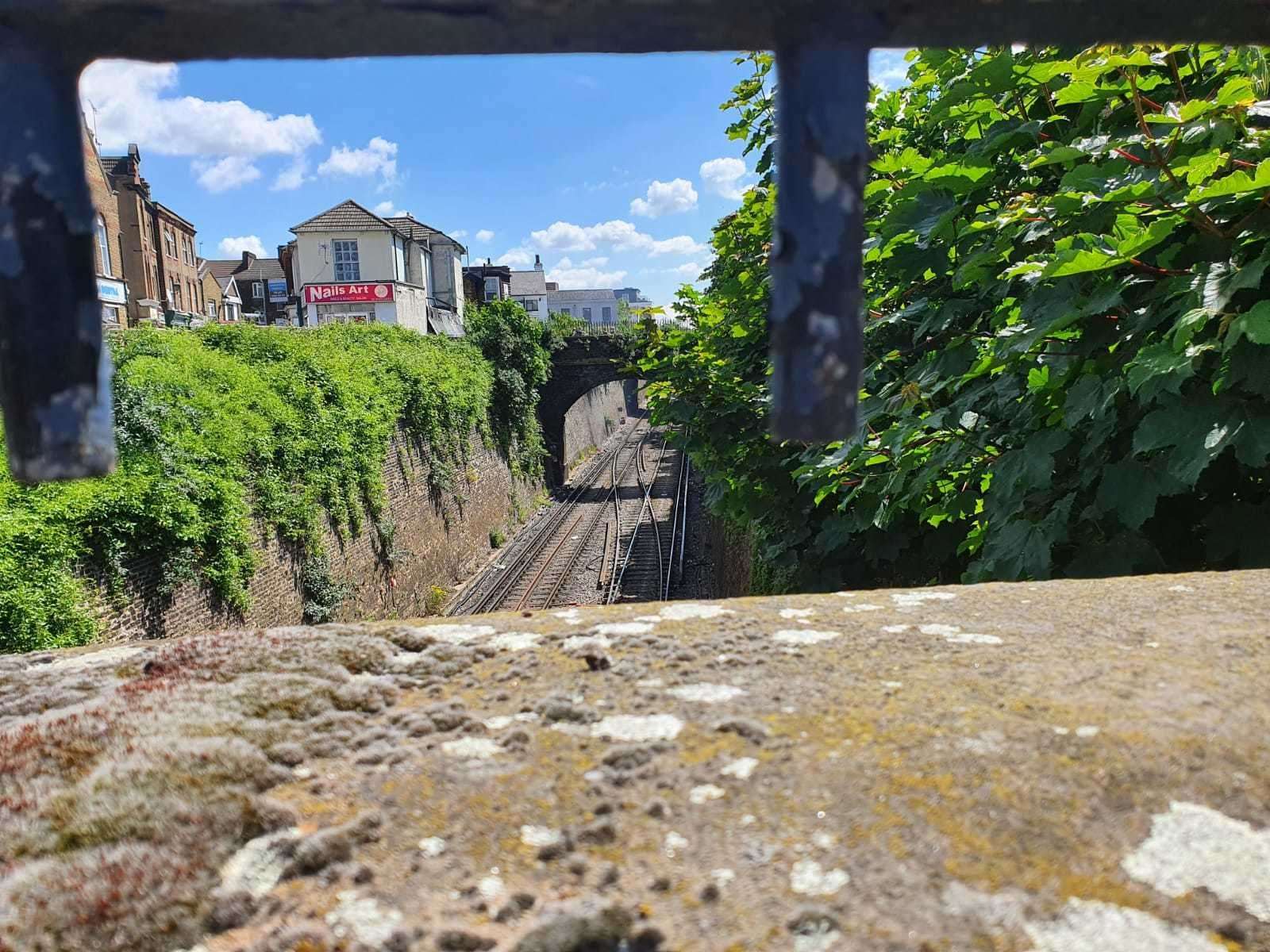 The small fire is on the track coming from Strood towards Gravesend, just the other side of the bridge. This was taken from Windmill Street (47620171)