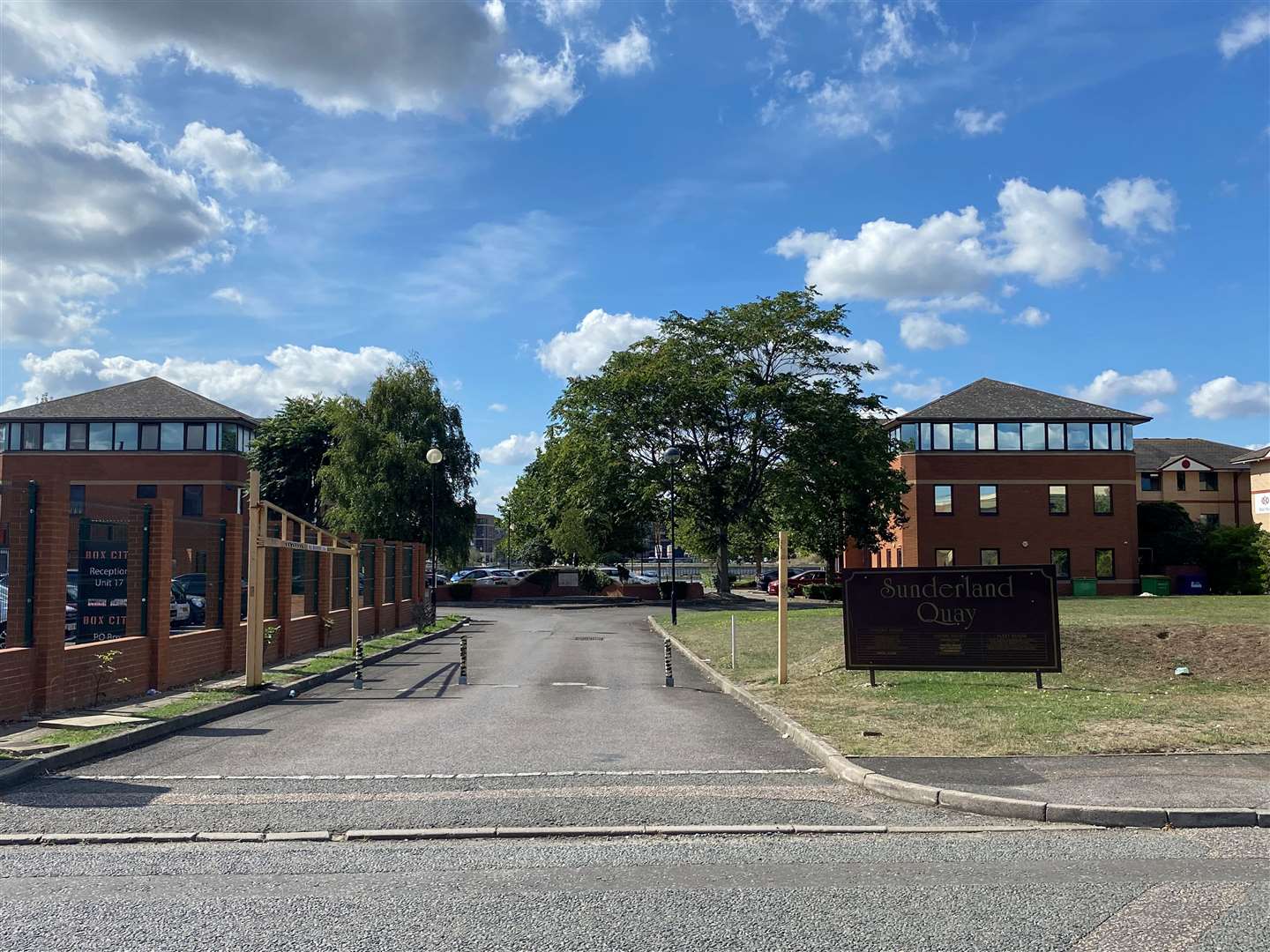 Some entrances in the estate have barriers which can stop vehicles from entering at night