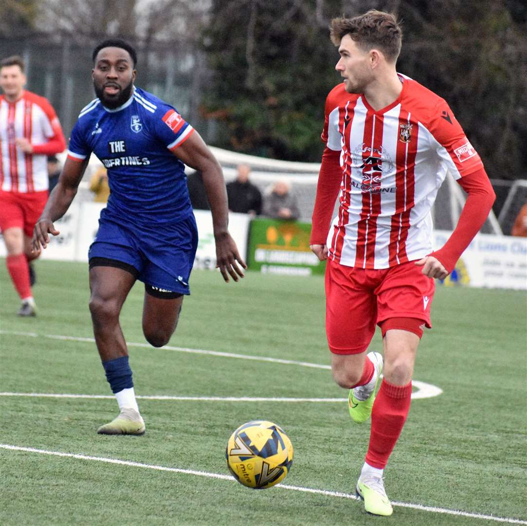 Folkestone’s Kane Penn assesses his options in their 2-0 Isthmian Premier derby victory at Margate on New Year’s Day. Picture: Randolph File