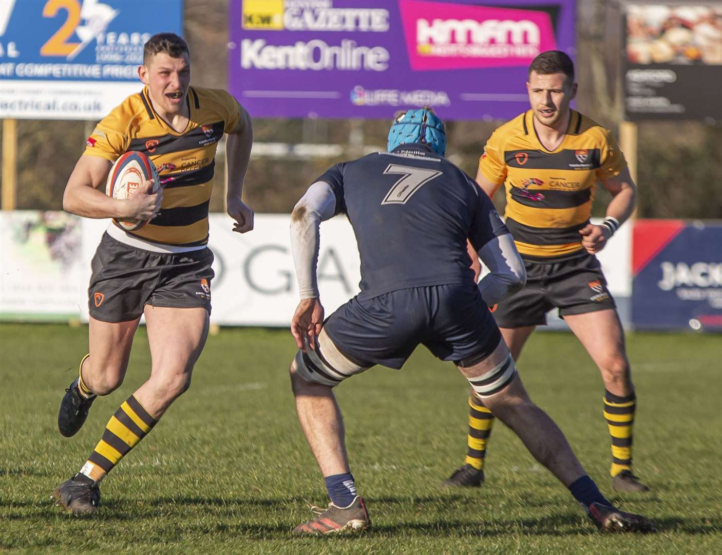 Canterbury's Frankie Morgan takes the game to Barnes. Picture: Phillipa Hilton