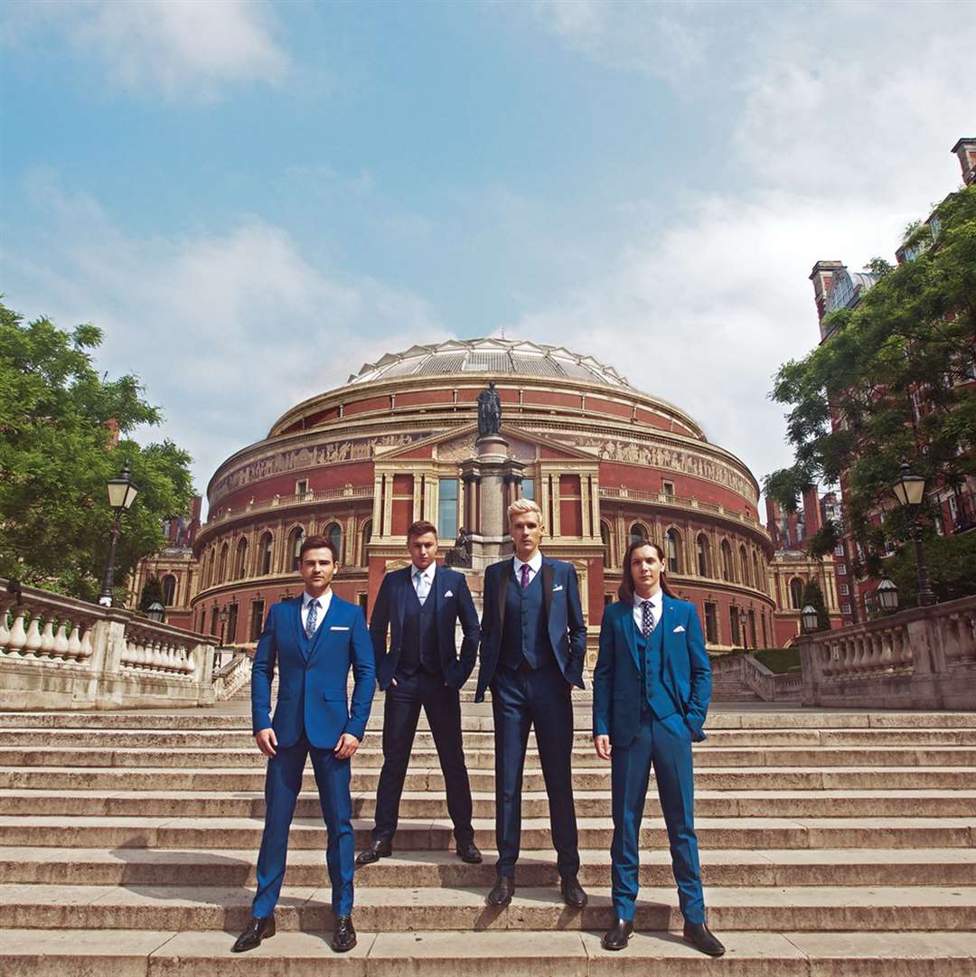 COLLABRO are on the Road To The Albert Hall. (11865637)