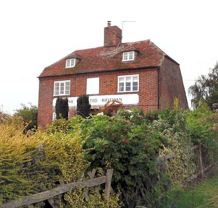 The house still has 'The Mounted Rifleman' painted on the front. Picture: John Robertson/dover-kent.com