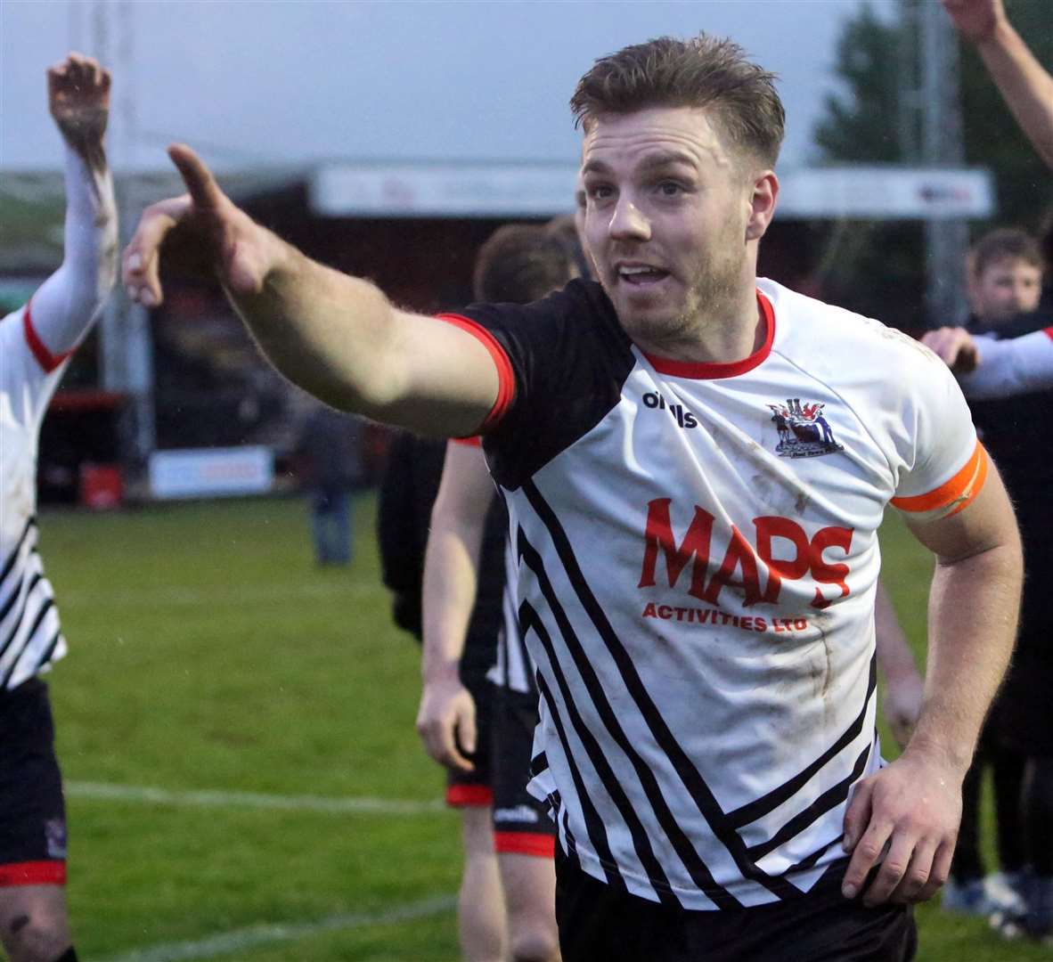 Aaron Millbank leads Deal celebrations. Picture: Paul Willmott