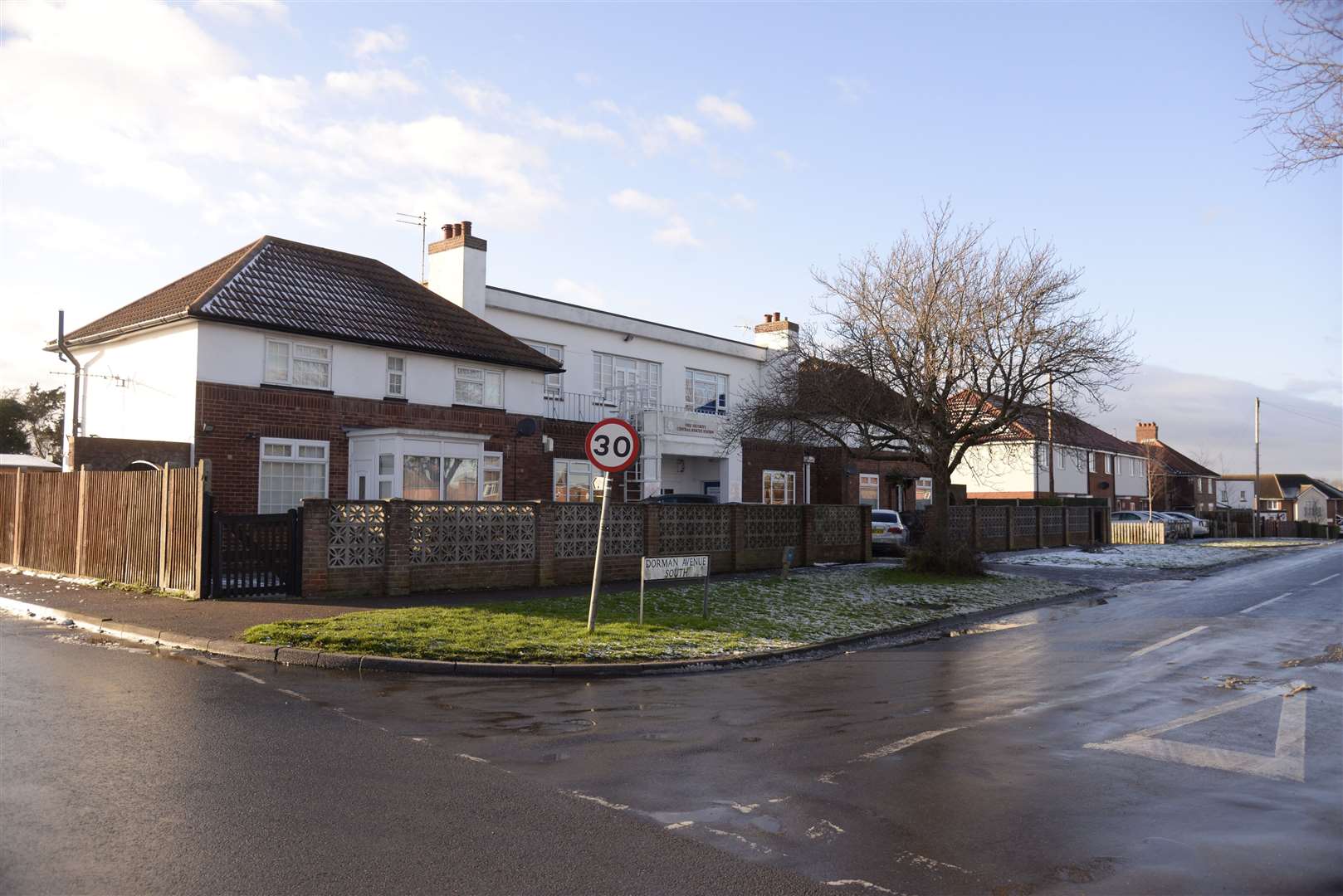 Older houses in Dorman Avenue, Aylesham