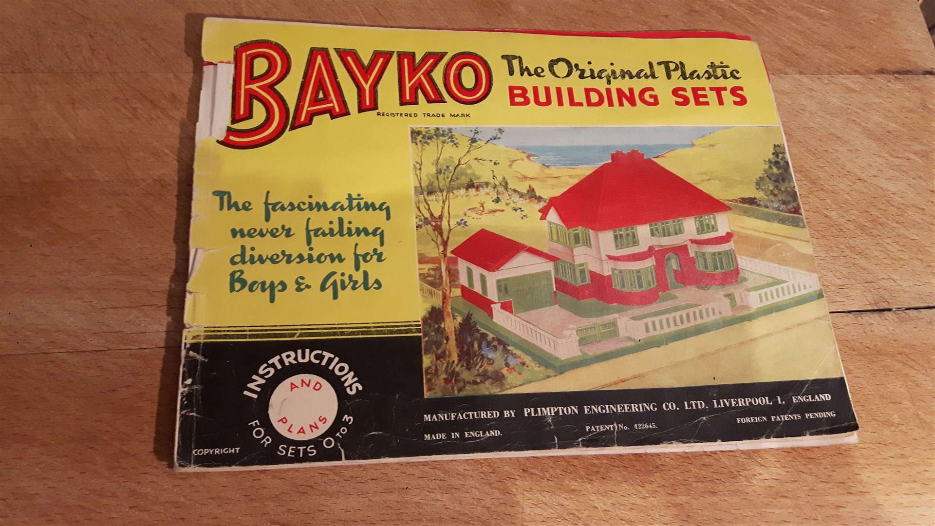 The 34-page Bayko design manual