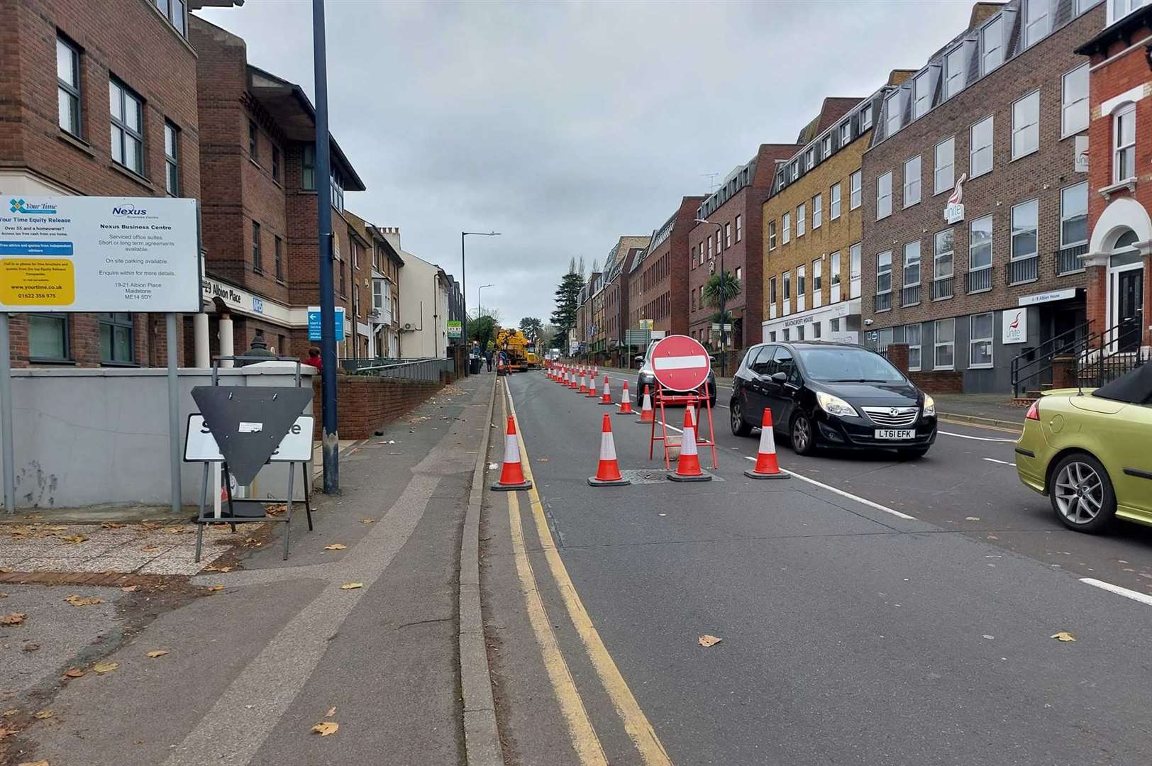 Albion Road is closed to north-bound traffic